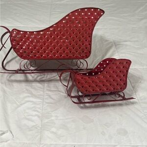 Festive Red Metal Sleigh Set